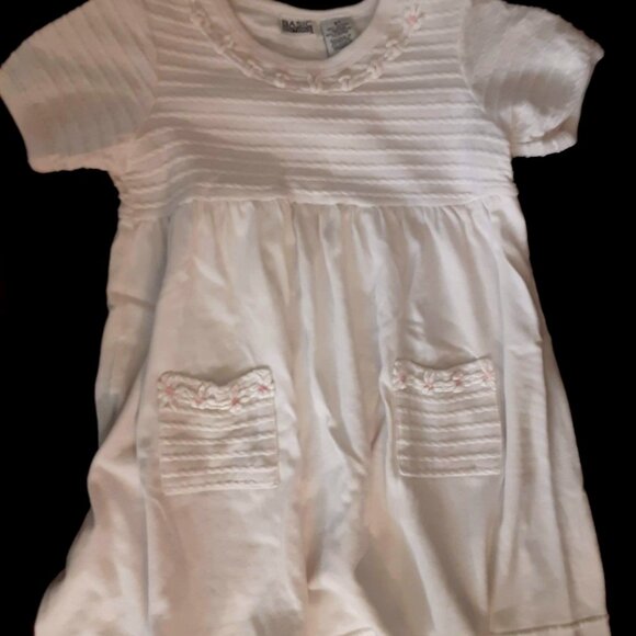 Girls Easter clothes size 4t white short sleeve spring summer comfortable dress - Picture 2 of 5